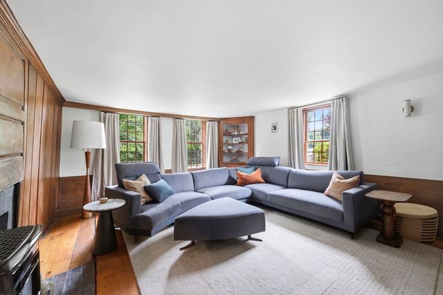 126 South Street, Hingham, MA 02043