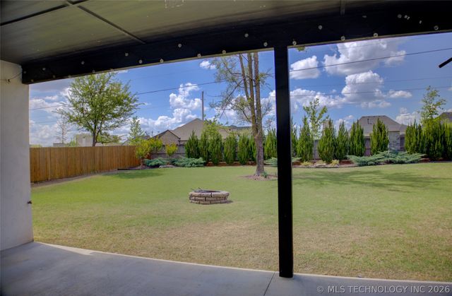 13672 S 23rd Street, Bixby, OK 74008