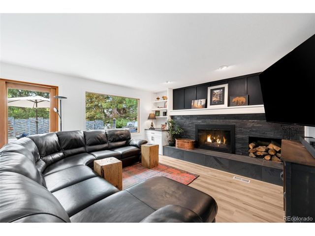 9965 Wagner Ln, Westminster, CO 80031