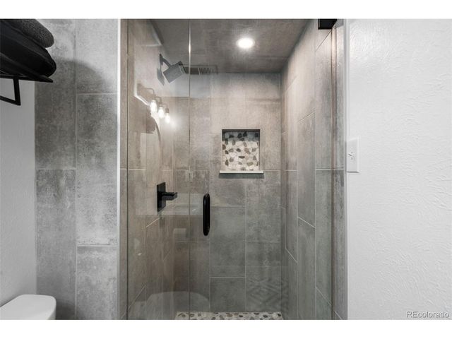 9965 Wagner Ln, Westminster, CO 80031