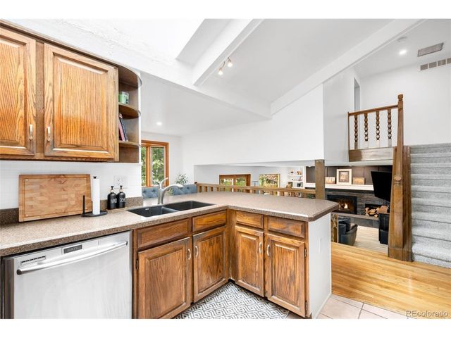 9965 Wagner Ln, Westminster, CO 80031