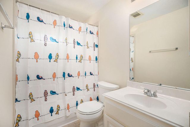 2385 Golden Shores Lane, League City, TX 77573