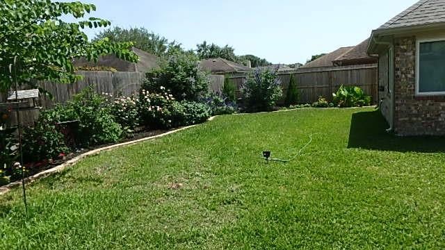 2385 Golden Shores Lane, League City, TX 77573