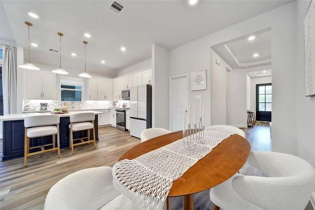 21451 Llano Grande Boulevard, Porter, TX 77365