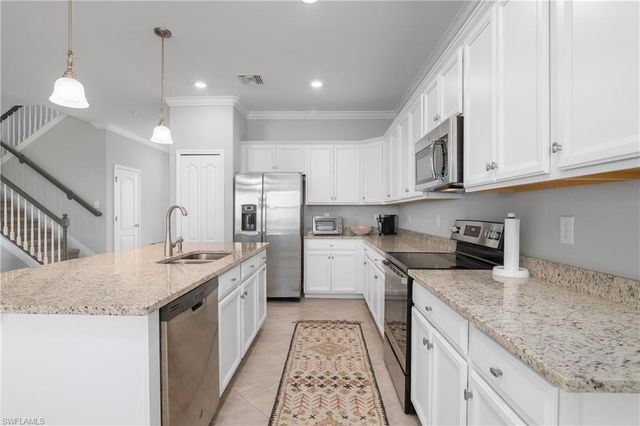 19860 The Place BLVD, Estero, FL 33928