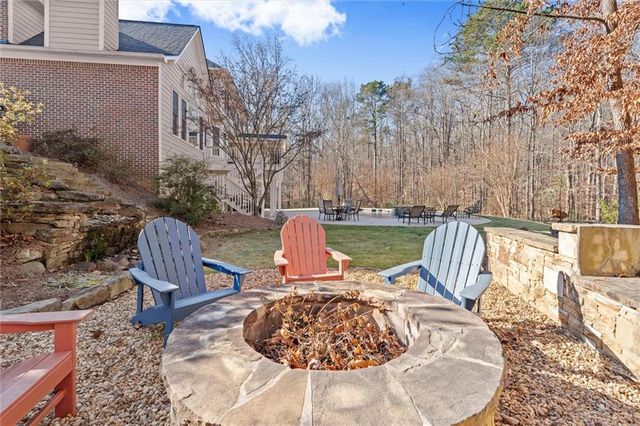 248 Cedarhurst Drive, Canton, GA 30115