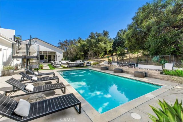 207 SADDLEBOW Road, Bell Canyon, CA 91307