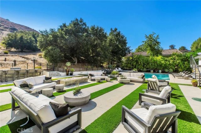207 SADDLEBOW Road, Bell Canyon, CA 91307