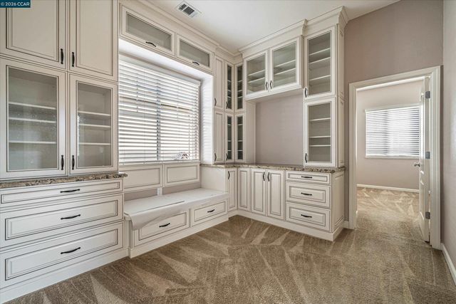 6432 Laurel Creek Pl, Livermore, CA 94551