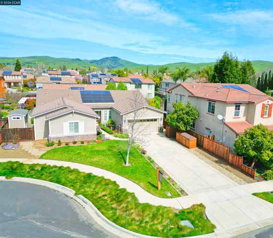 6432 Laurel Creek Pl, Livermore, CA 94551