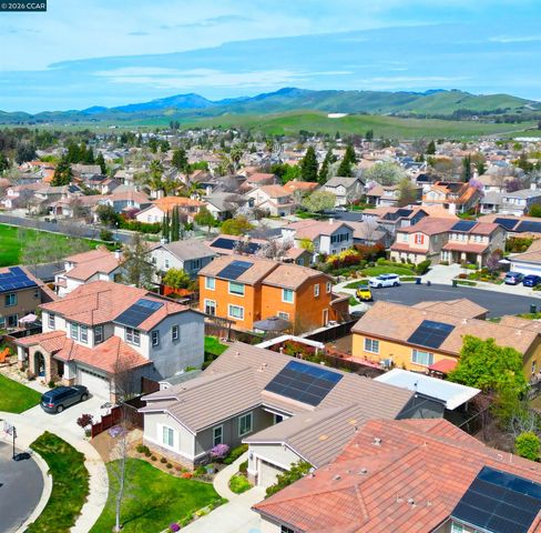 6432 Laurel Creek Pl, Livermore, CA 94551