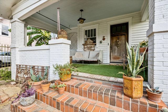 4009 Roseland Street, Houston, TX 77006