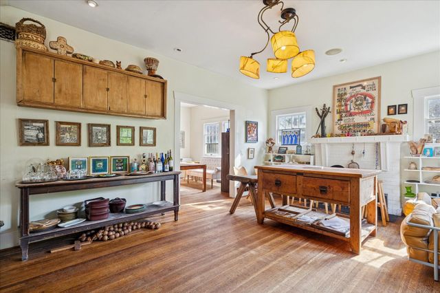 4009 Roseland Street, Houston, TX 77006