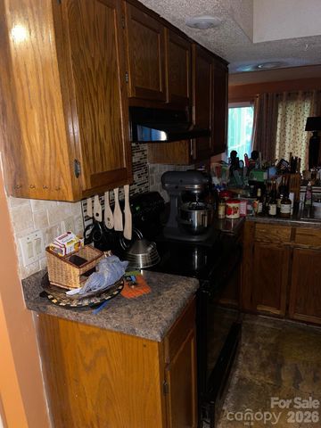 5305 Amity Springs Drive, Charlotte, NC 28212