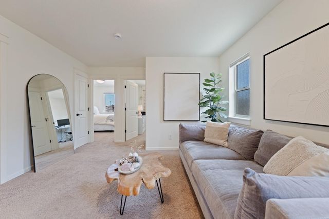 20250 Narnia Place, Bend, OR 97702