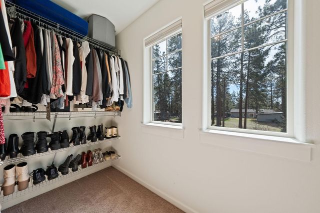 20250 Narnia Place, Bend, OR 97702