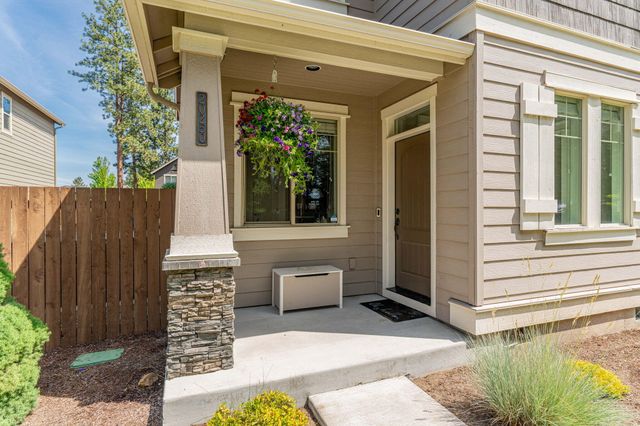 20250 Narnia Place, Bend, OR 97702