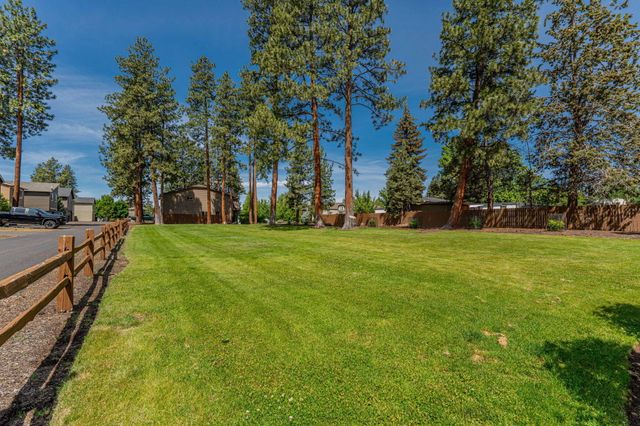 20250 Narnia Place, Bend, OR 97702