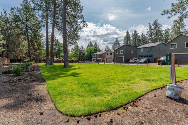 20250 Narnia Place, Bend, OR 97702