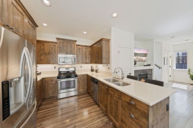 20250 Narnia Place, Bend, OR 97702