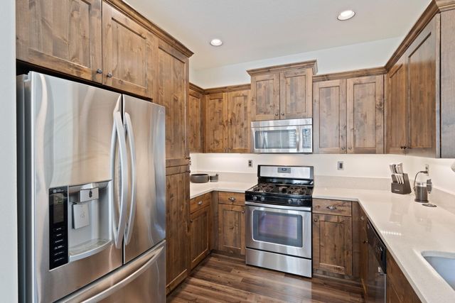20250 Narnia Place, Bend, OR 97702