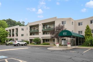 31 Devereux Avenue 115, Providence, RI 02909