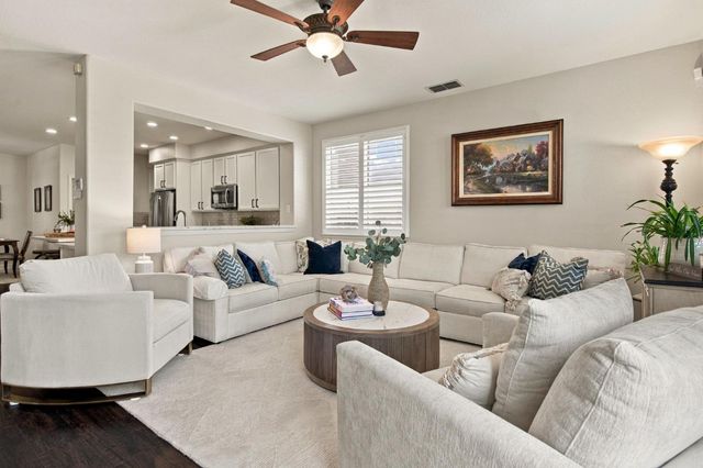 2503 Donatello St, Manteca, CA 95337