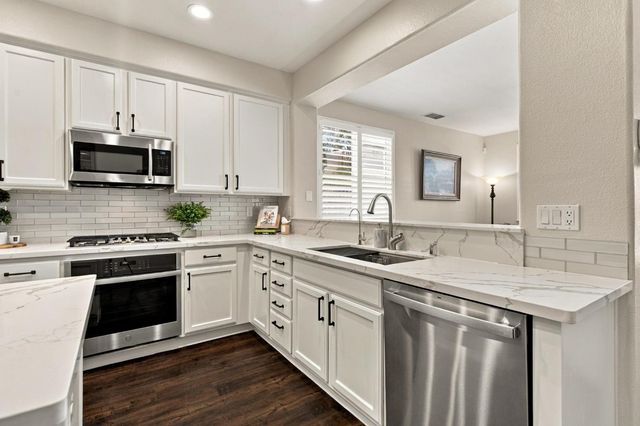 2503 Donatello St, Manteca, CA 95337