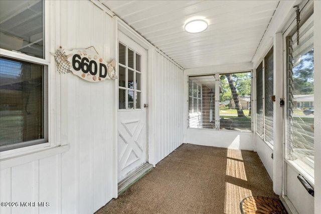 660D Plymouth Drive, Lakewood, NJ 08701