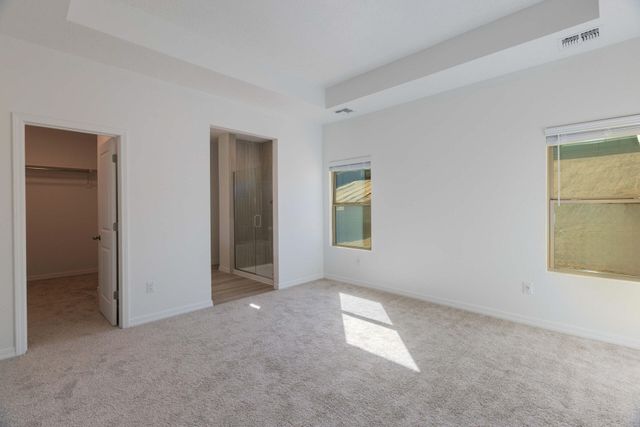 1565 Valle De Colores Street NW, Los Lunas, NM 87031