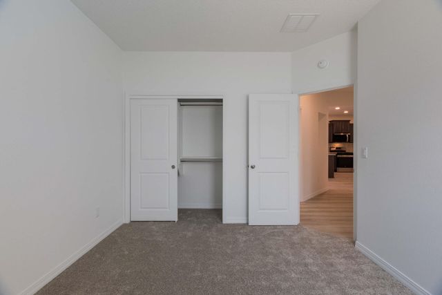 1565 Valle De Colores Street NW, Los Lunas, NM 87031