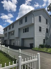15 South Avenue APT B, Danbury, CT 06810