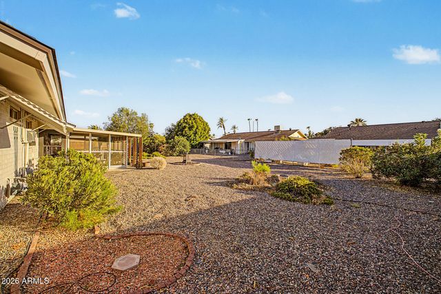 10619 W SALEM Drive, Sun City, AZ 85351