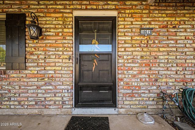 10619 W SALEM Drive, Sun City, AZ 85351