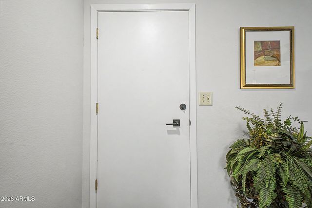 10619 W SALEM Drive, Sun City, AZ 85351