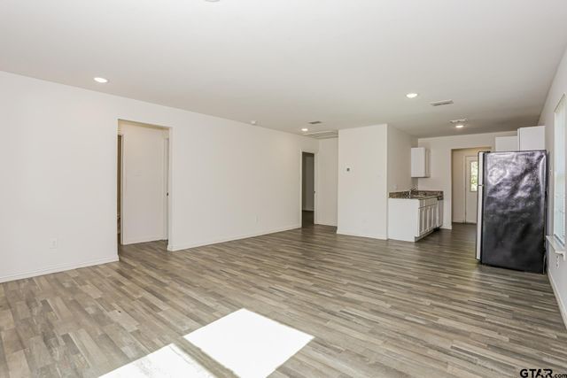 3105 W Rose St, Tyler, TX 75701