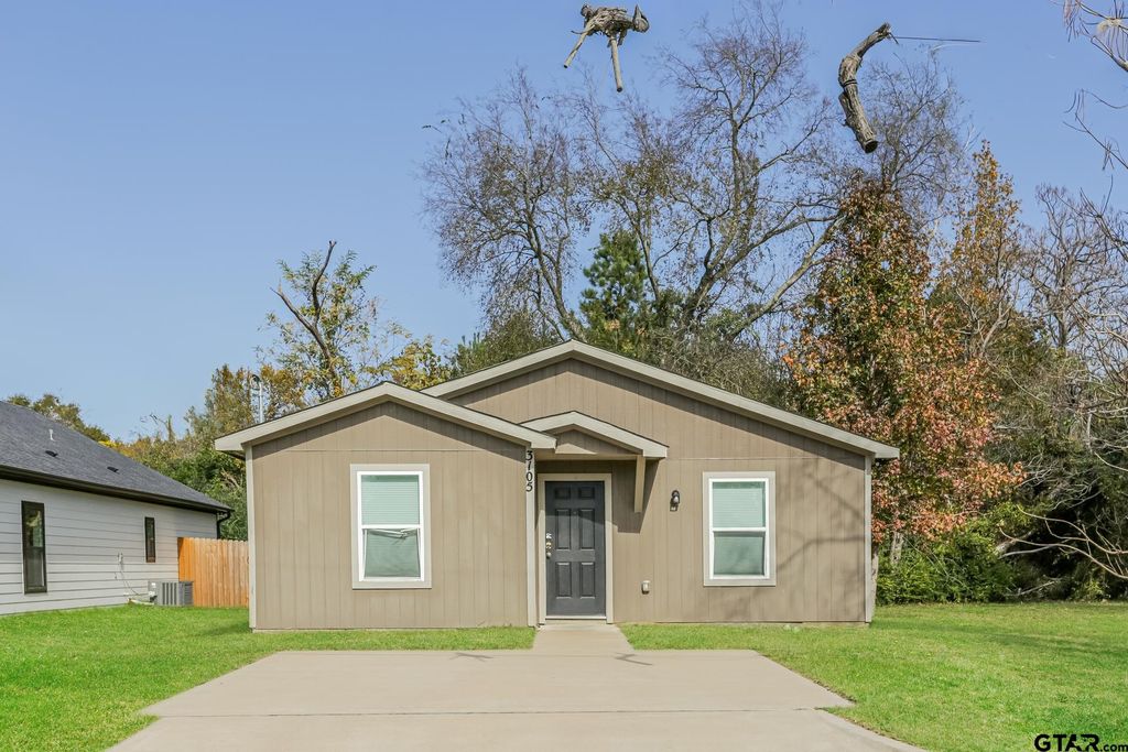 3105 W Rose St, Tyler, TX 75701