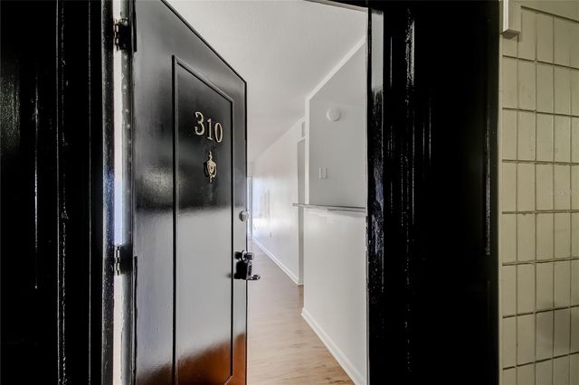 2302 S MANHATAN AVENUE 310, Tampa, FL 33609