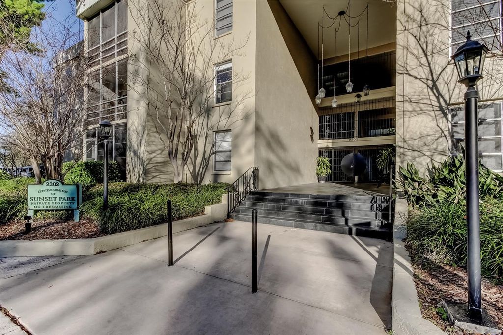 2302 S MANHATAN AVENUE 310, Tampa, FL 33609