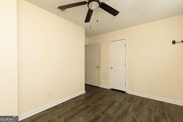 1898 Live Oak Drive, Kennesaw, GA 30152