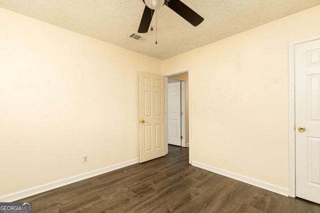 1898 Live Oak Drive, Kennesaw, GA 30152