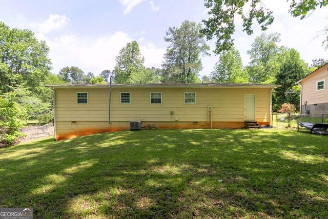 1898 Live Oak Drive, Kennesaw, GA 30152