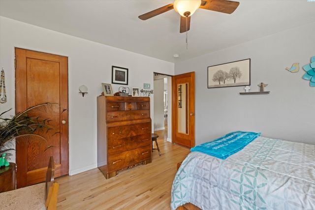 28 SW Evans Ave, College Place, WA 99362