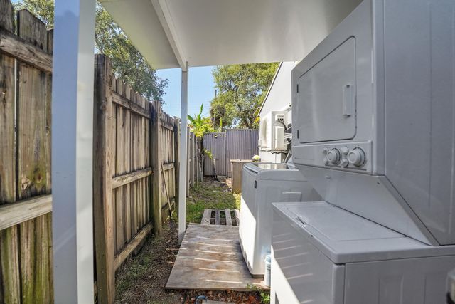 2620 Harding Street, Hollywood, FL 33020