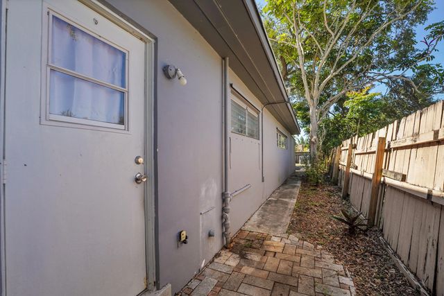 2620 Harding Street, Hollywood, FL 33020
