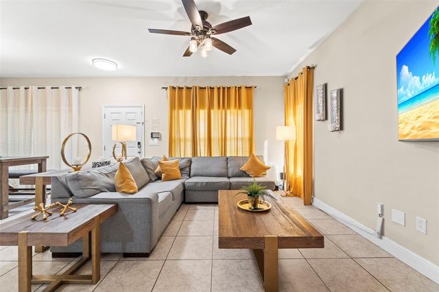 205 E KIRBY STREET, Tampa, FL 33604
