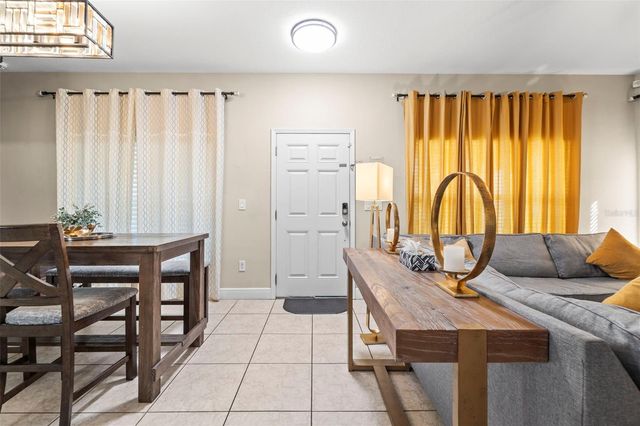 205 E KIRBY STREET, Tampa, FL 33604
