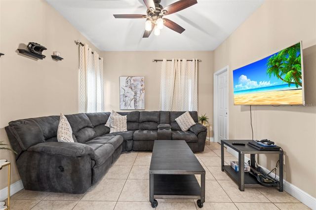 205 E KIRBY STREET, Tampa, FL 33604
