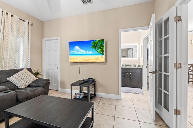 205 E KIRBY STREET, Tampa, FL 33604