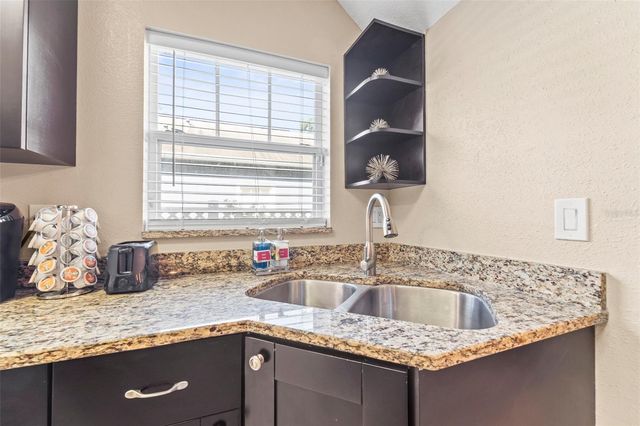 205 E KIRBY STREET, Tampa, FL 33604